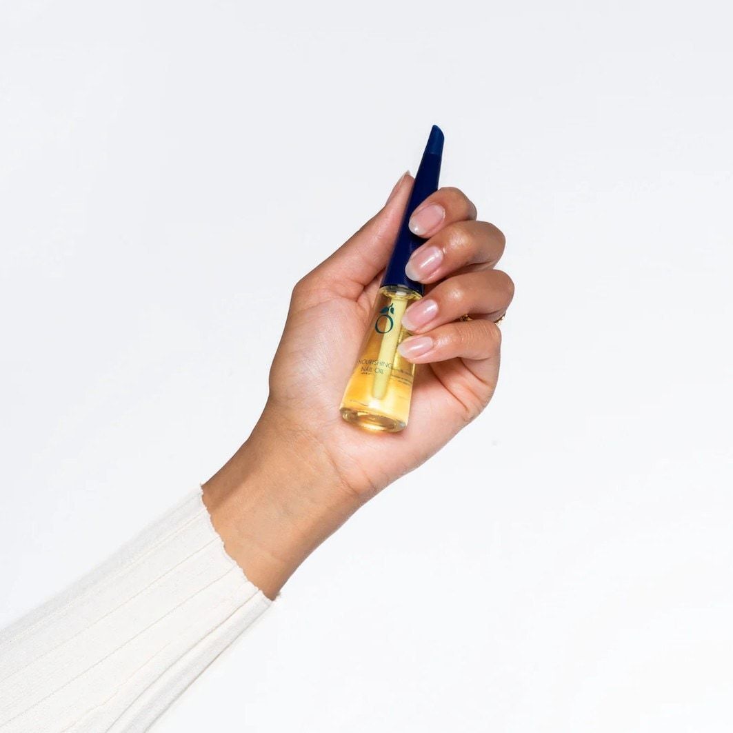 Herome Cosmetics nagu eļļa roku kopšanai Barojoša nagu eļļa - 10 ml
