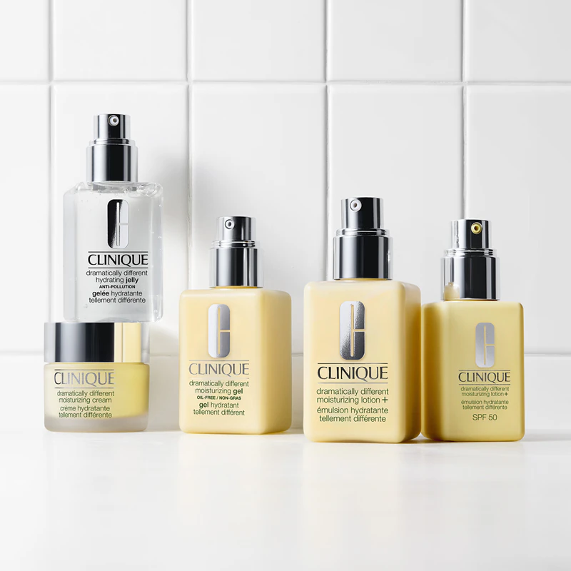 Loção Hidratante Facial Clinique Dramatically Different™ FPS 50