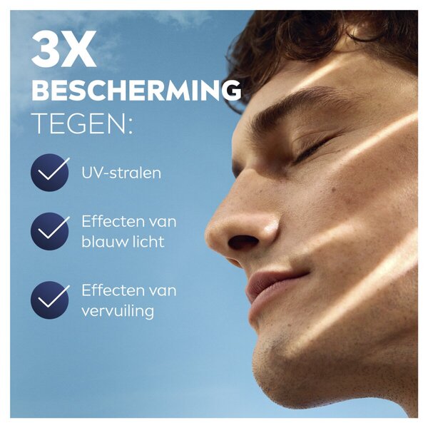 NIVEA Men SPF30 Sensitive Dagelijkse Beschermende Hydraterende Crème<br>50ml - Gevoelige huid