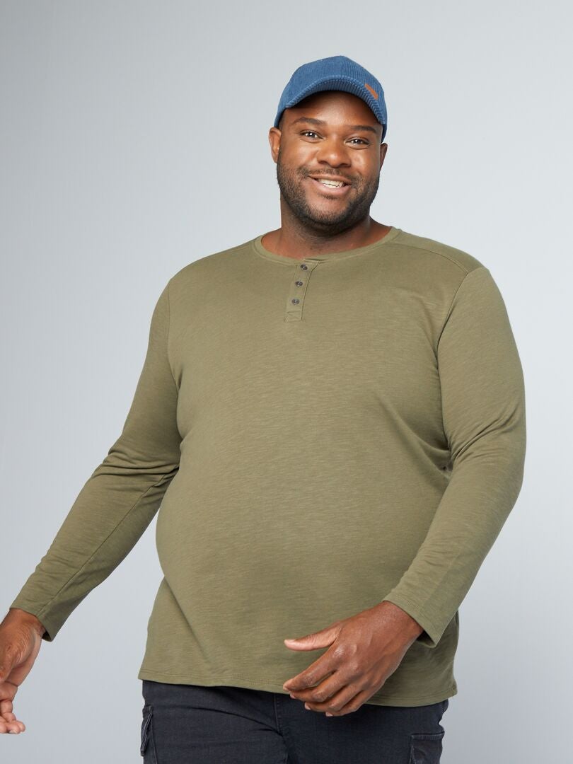 Koszulka z długim rękawem, kołnierzyk henley - KHAKI