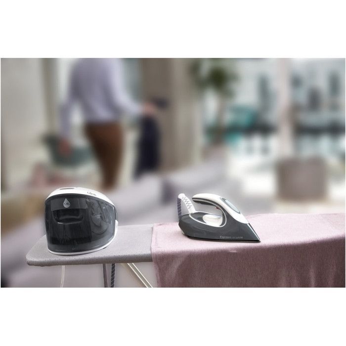 Generatore di vapore Calor EXPRESS AIRGLIDE SV8020C0 ricondizionato