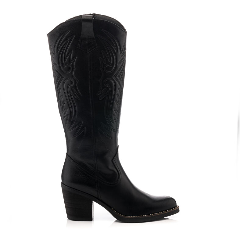  Botas negras de mujer