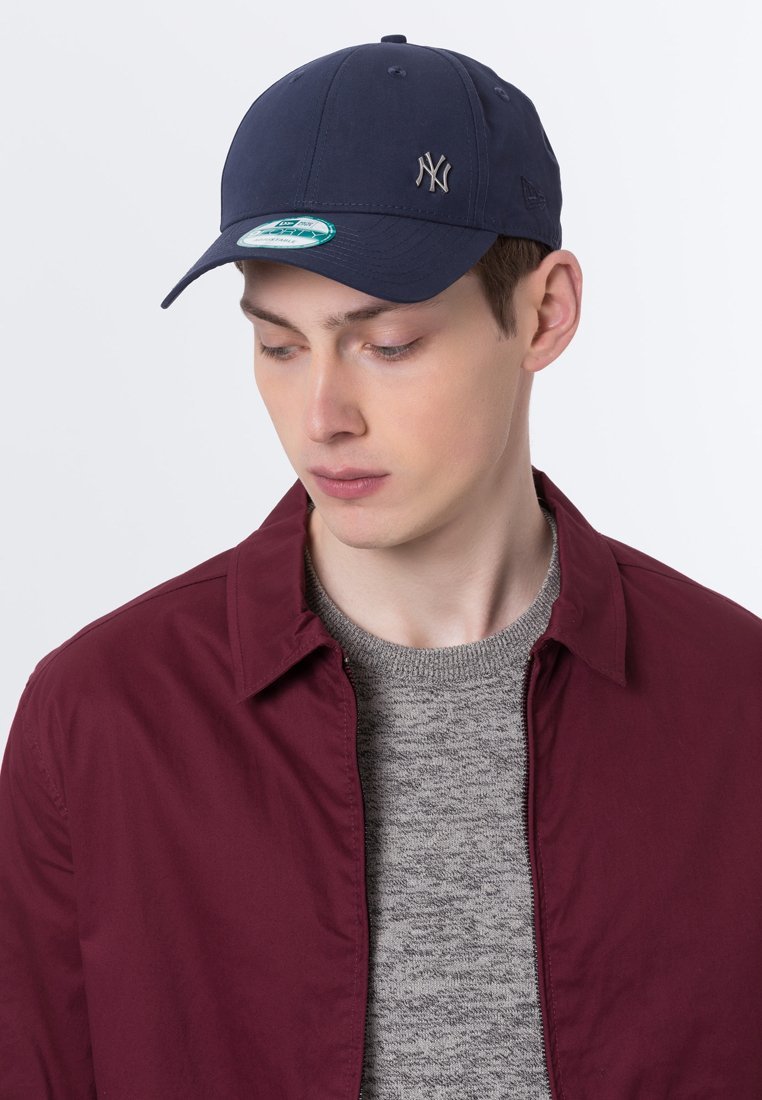 New Era-capser