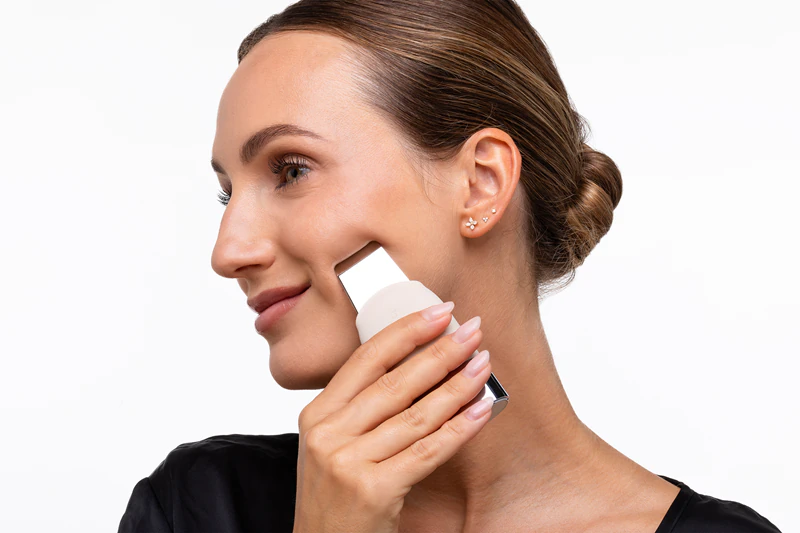 Notino Beauty Electro Collection - Aparelho ultrassônico para limpeza facial