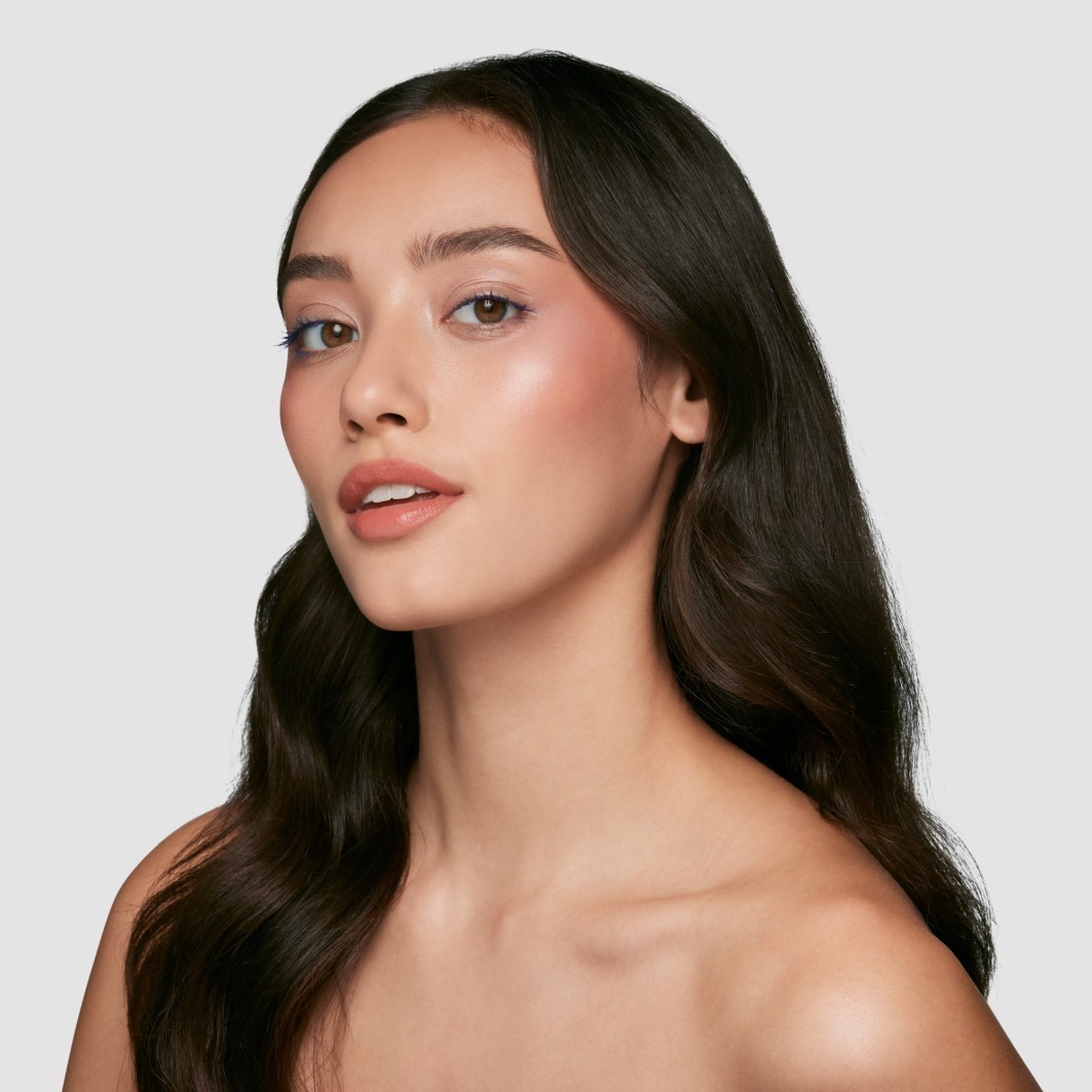 Shiseido Technosatin gel ruž za usne – 4 g