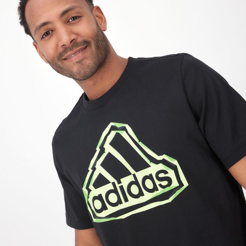  Logotipo adidas Bos