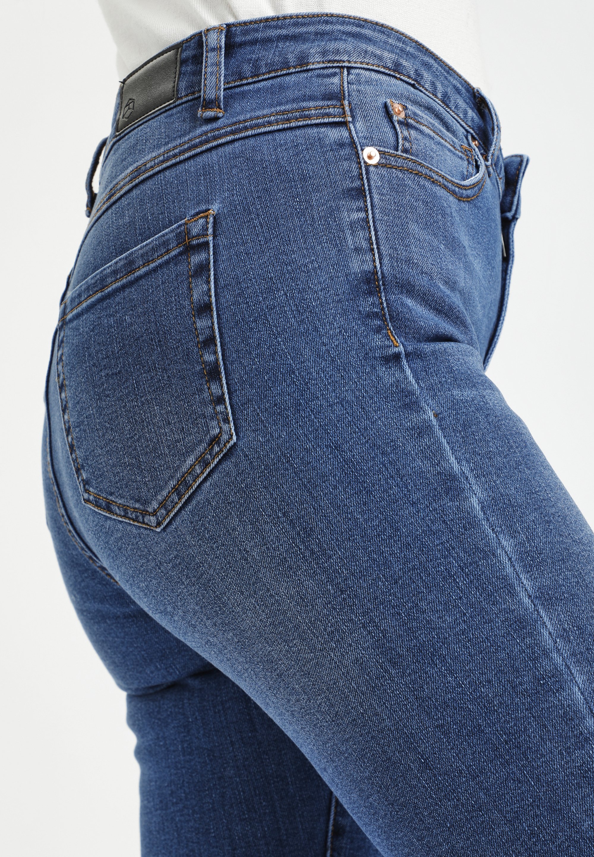 Kaffe KASINEM - Jean slim - medium blue denim