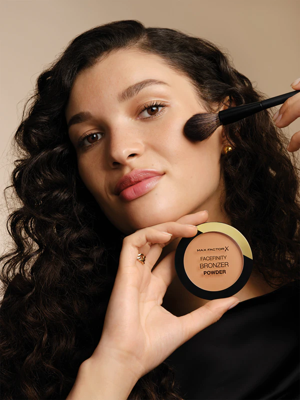 Pó bronzeador Max Factor Facefinity