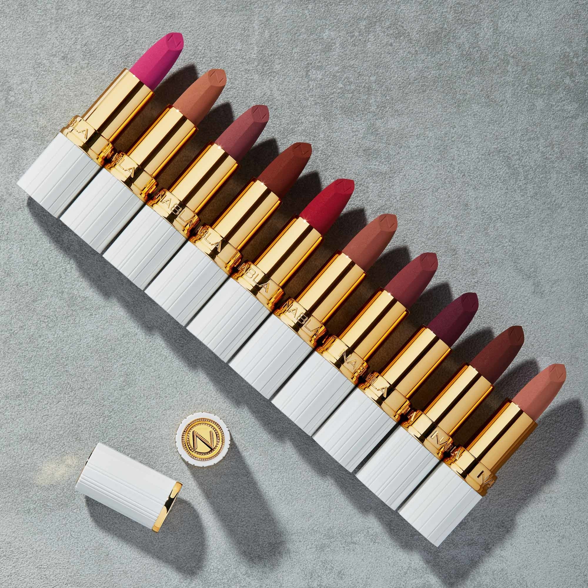 Labbra Matte Pleasure Lipstick - Rossetto mat, Rossetto