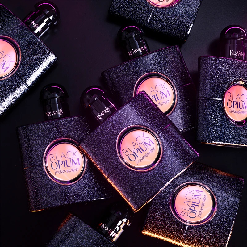 Yves Saint Laurent melnā opija parfimērijas ūdens sievietēm