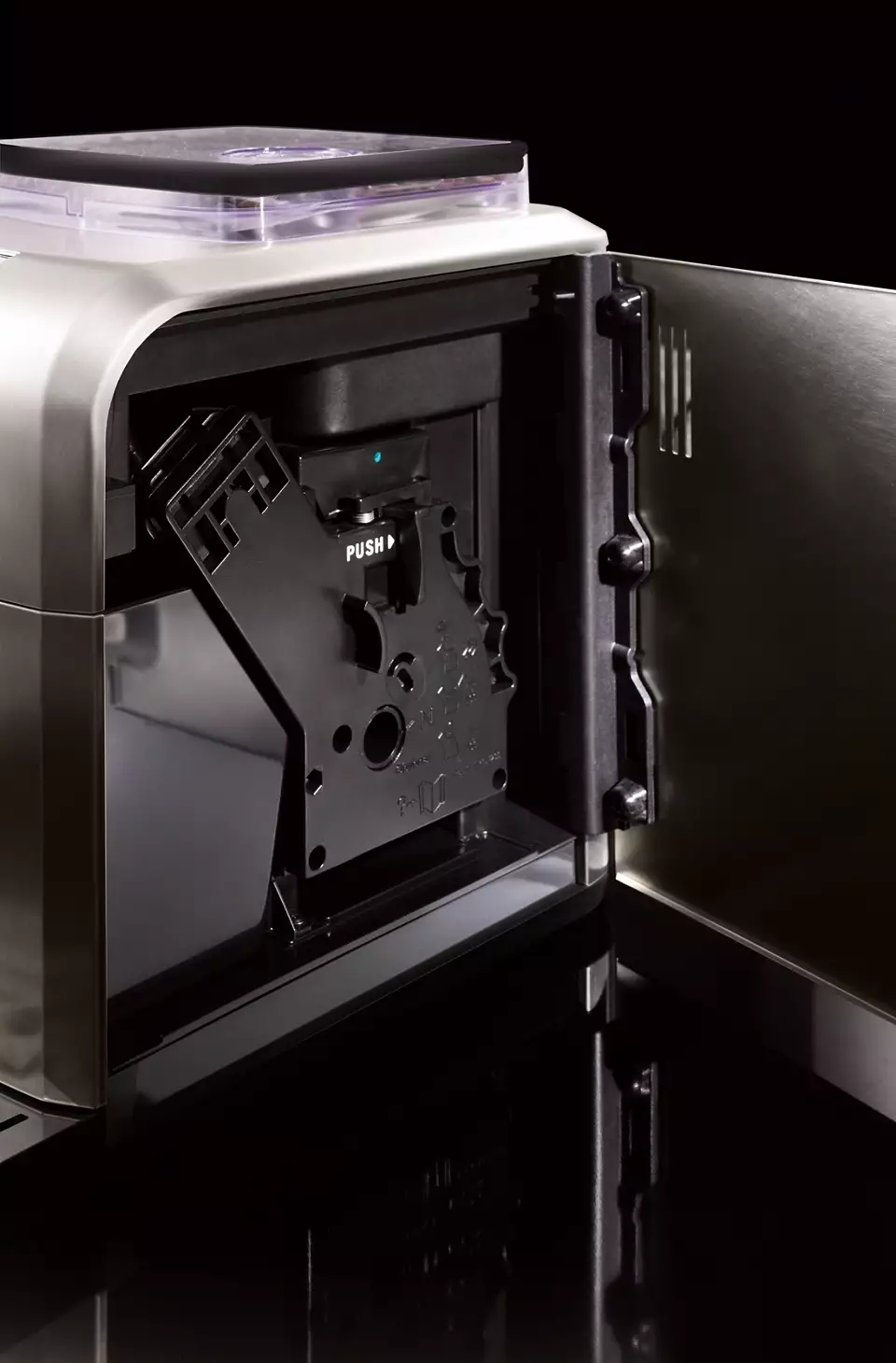 SUPER-AUTOMATISCHE ESPRESSOMASCHINE