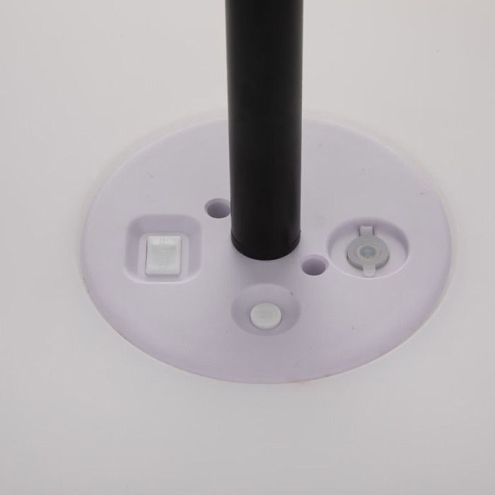 Lampadaire d'extérieur et d'intérieur rechargeable 