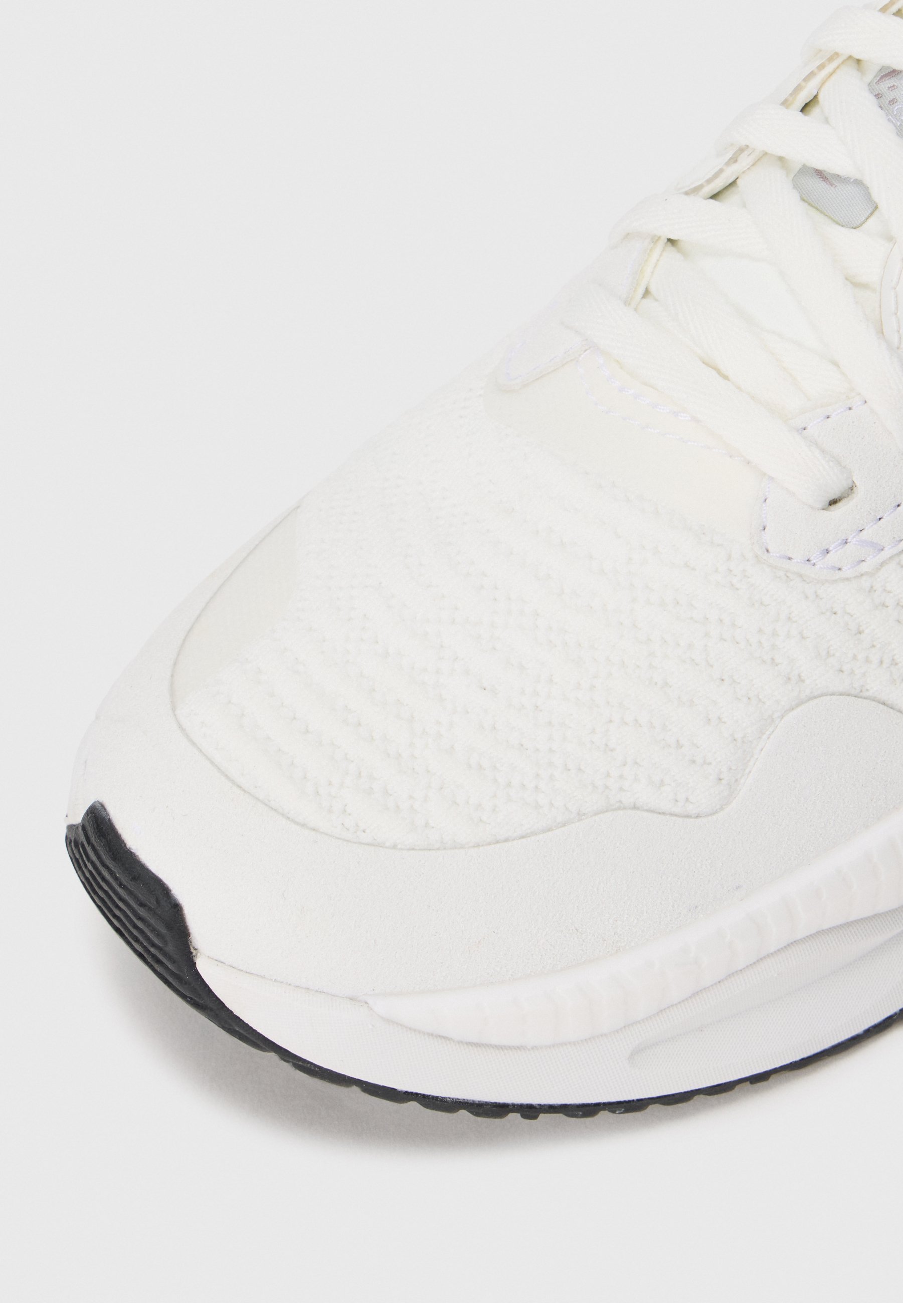 Clarks PACE - Sneakers - wit