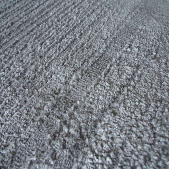 Tapis contemporain  gris clair 120x166
