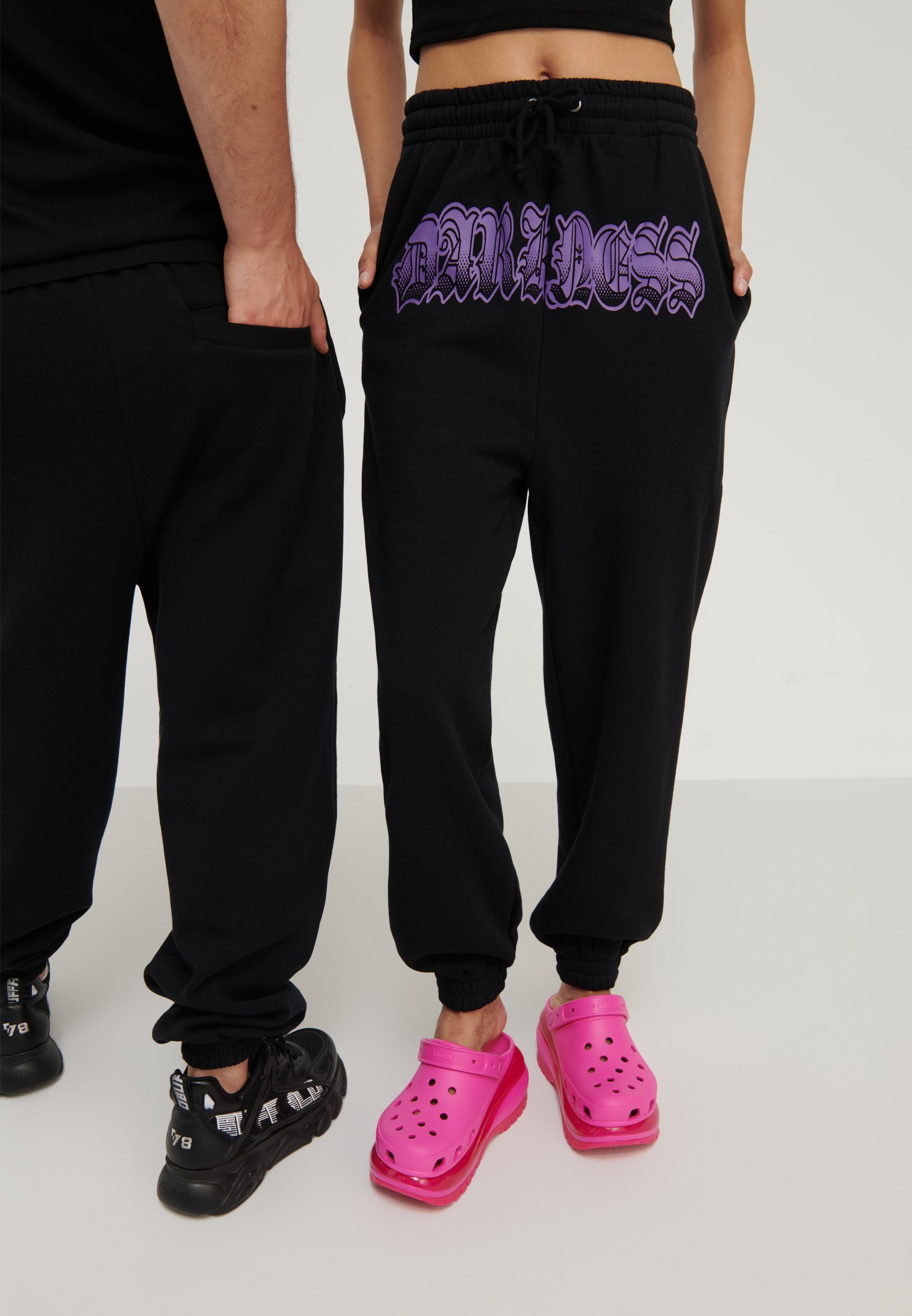 YOURTURN UNISEX - Trainingsbroek - zwart