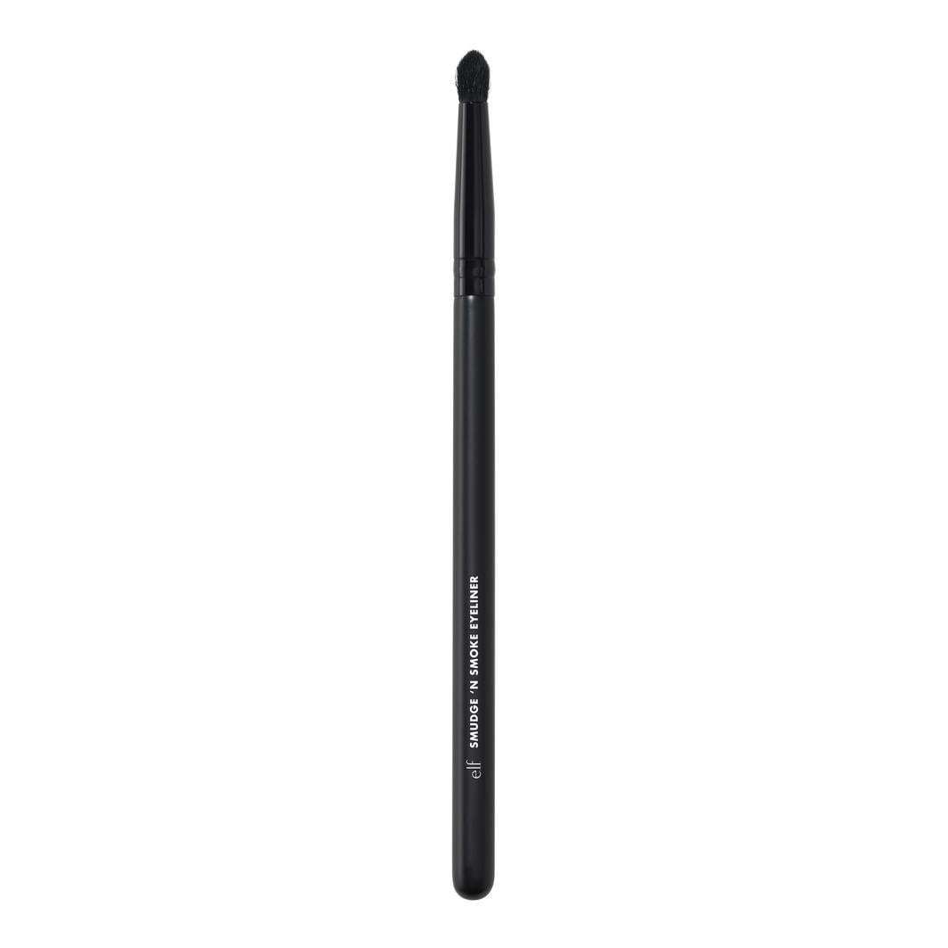elf Cosmetics četkica za ajlajner Smudge 'n Smoke - 5,8 g