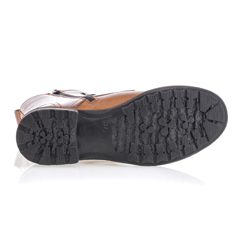 Braune Damenstiefel / Stiefeletten