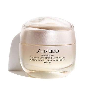 Shiseido Benefiance Wrinkle Smooth Cream SPF25 kiinteyttävä kasvovoide aurinkosuojalla 50 ml 50 ml
