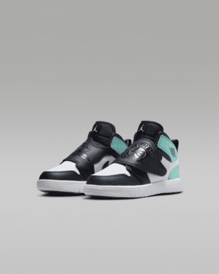 Sky Jordan 1 Younger Kids' Shoe