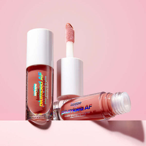 Lottie London Plumped Af Lipgloss v nahé verzi