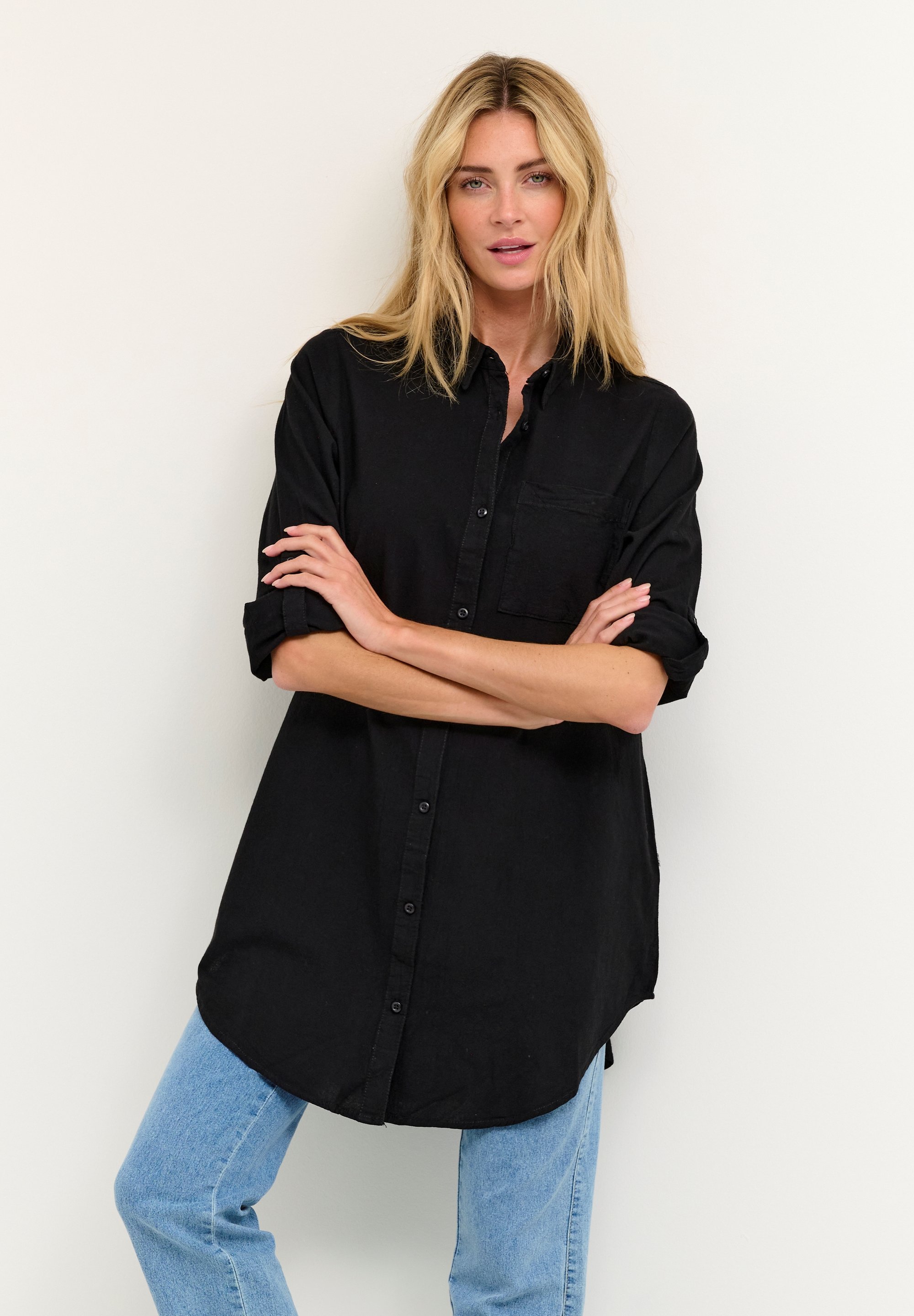 Kaffe KANAYA - Blouse met knoopsluiting - diepzwart