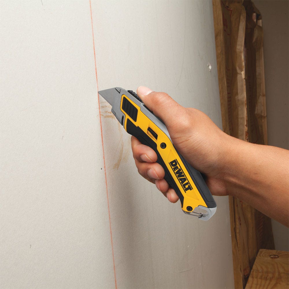 DEWALT prémium behúzható univerzális kés 5 pengével DWHT10295