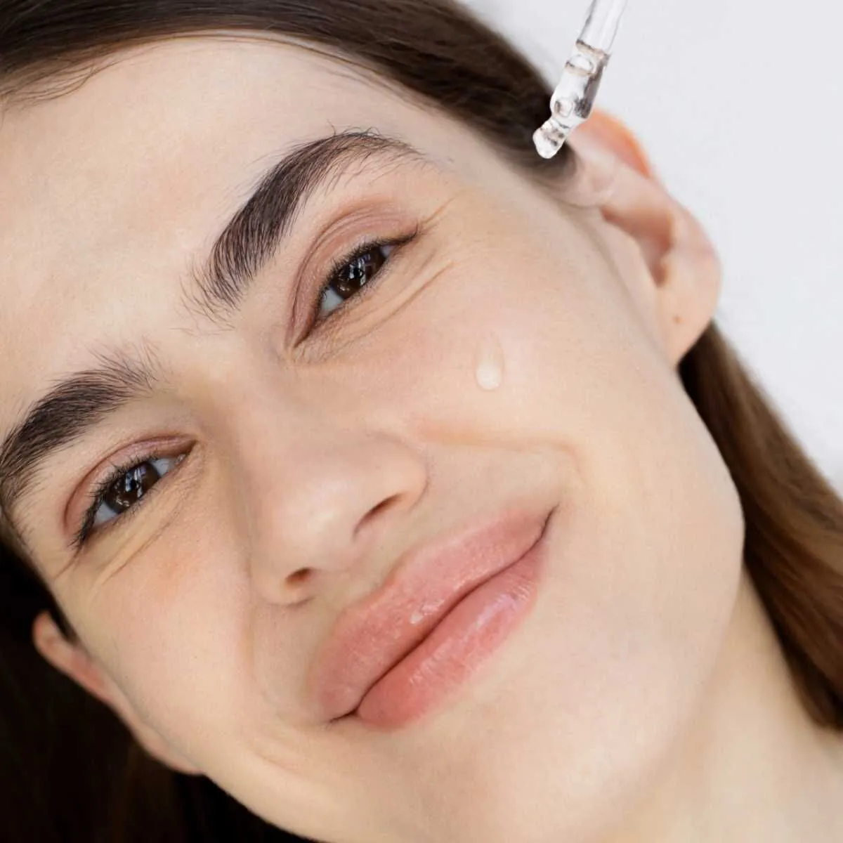 Ido Lab HYA Boost Intensywnie nawilżające serum dodające blasku 30ml