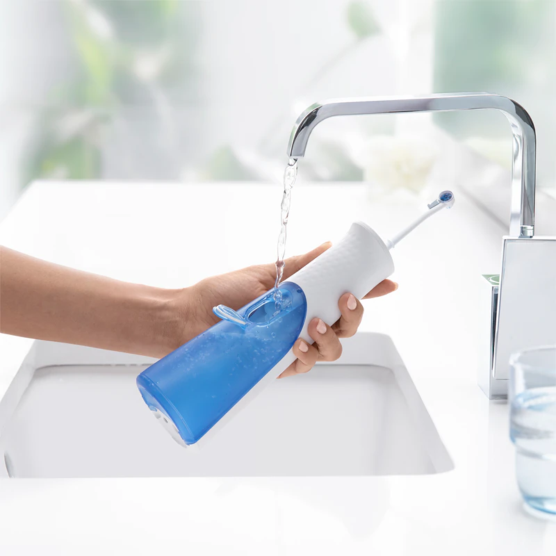 Irrigador dental Oral-B Aquacare 4