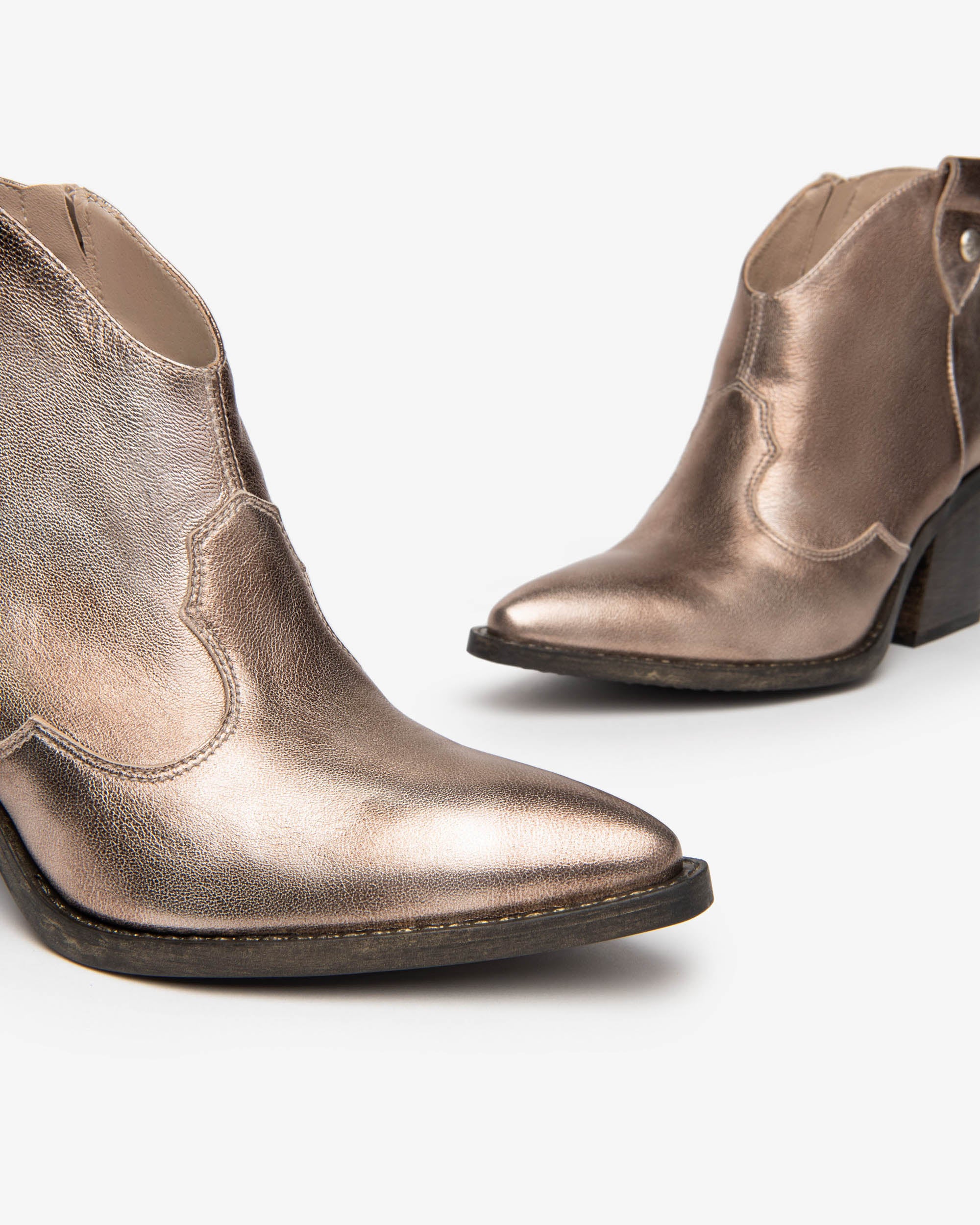  Damen-Ankle-Boots aus Leder