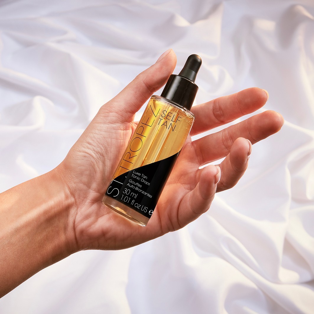 St. Tropez Self-Tanning Luxe Tan Tonic Glow kapi - 30 ml