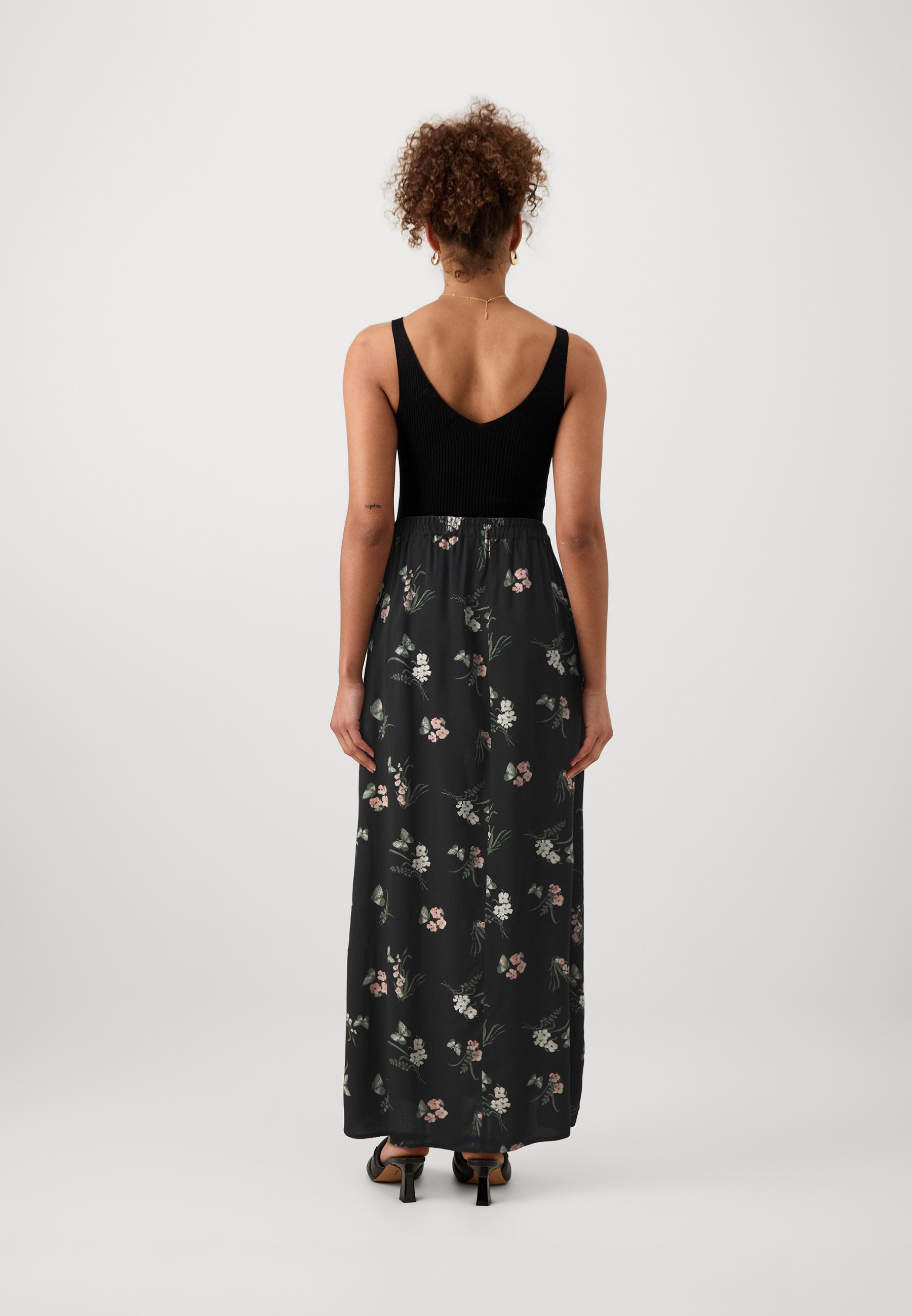 Vero Moda Tall VMEASY SKIRT - Spódnica maxi - czarna