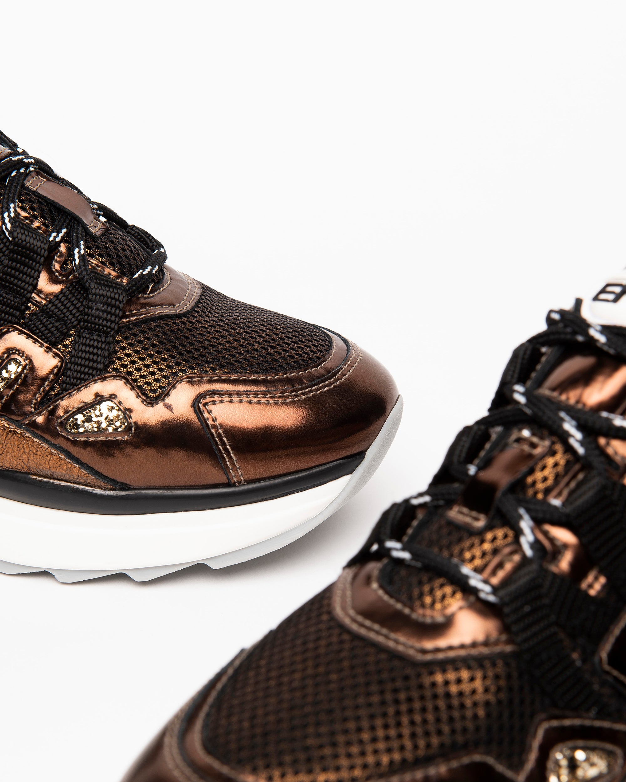  Damen-Sneaker aus Leder und Funktionsgewebe