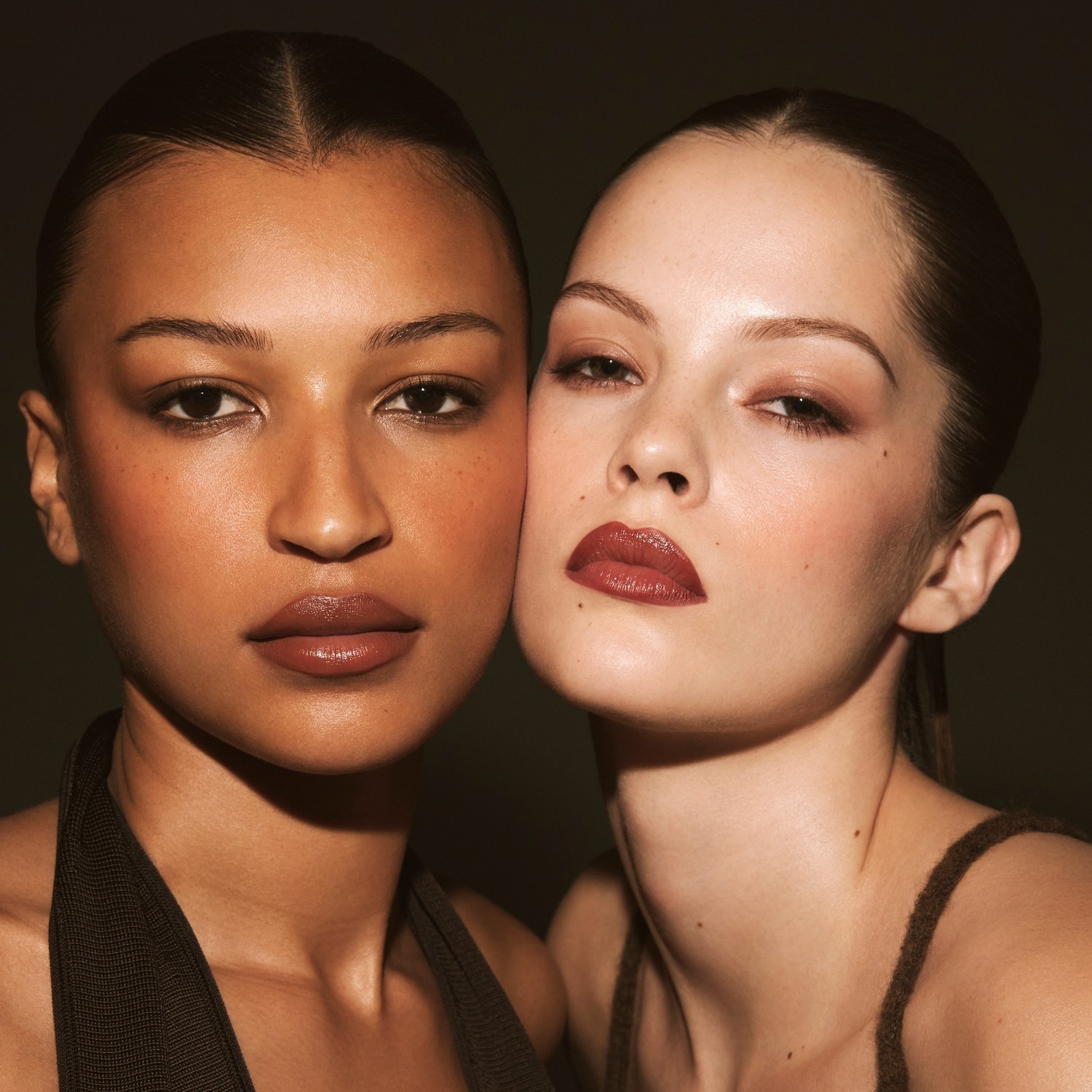 KYLIE COSMETICS lūpu balzams 