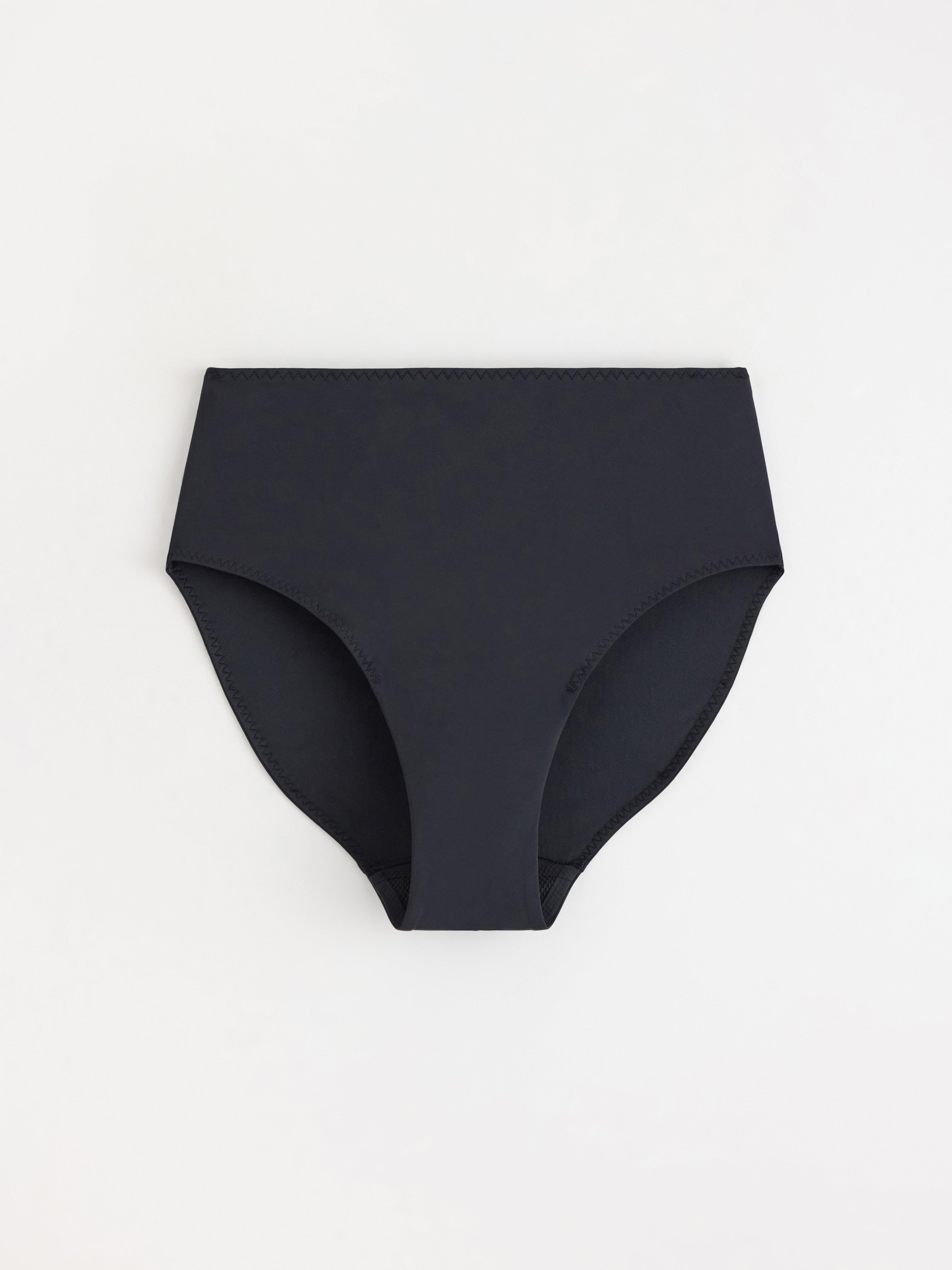 Traje de baño con protección menstrual – braguita de bikini – Female Engineering Black