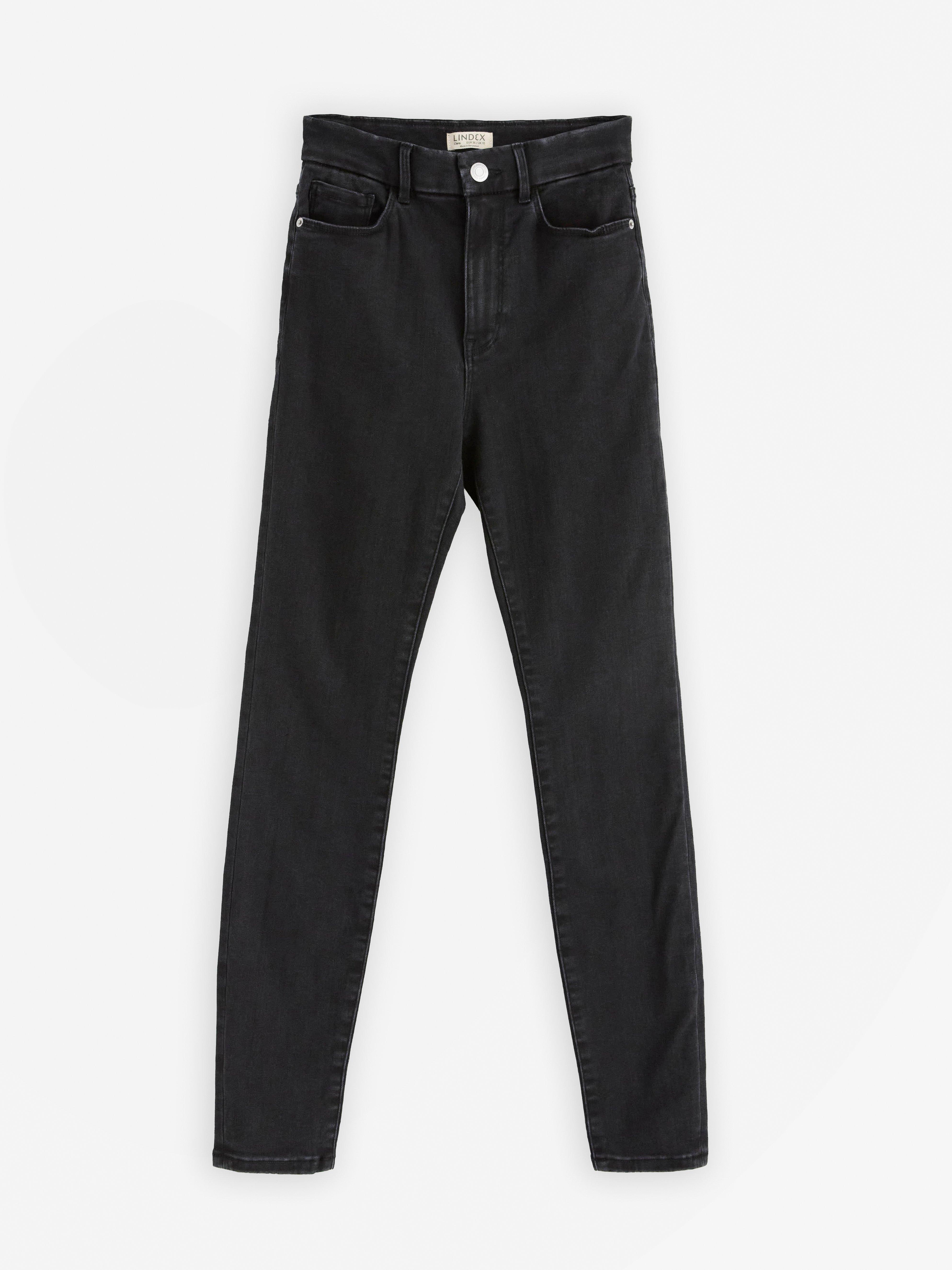 Calça jeans SLIM Clara superstretch, tamanho médio-alto, preta.