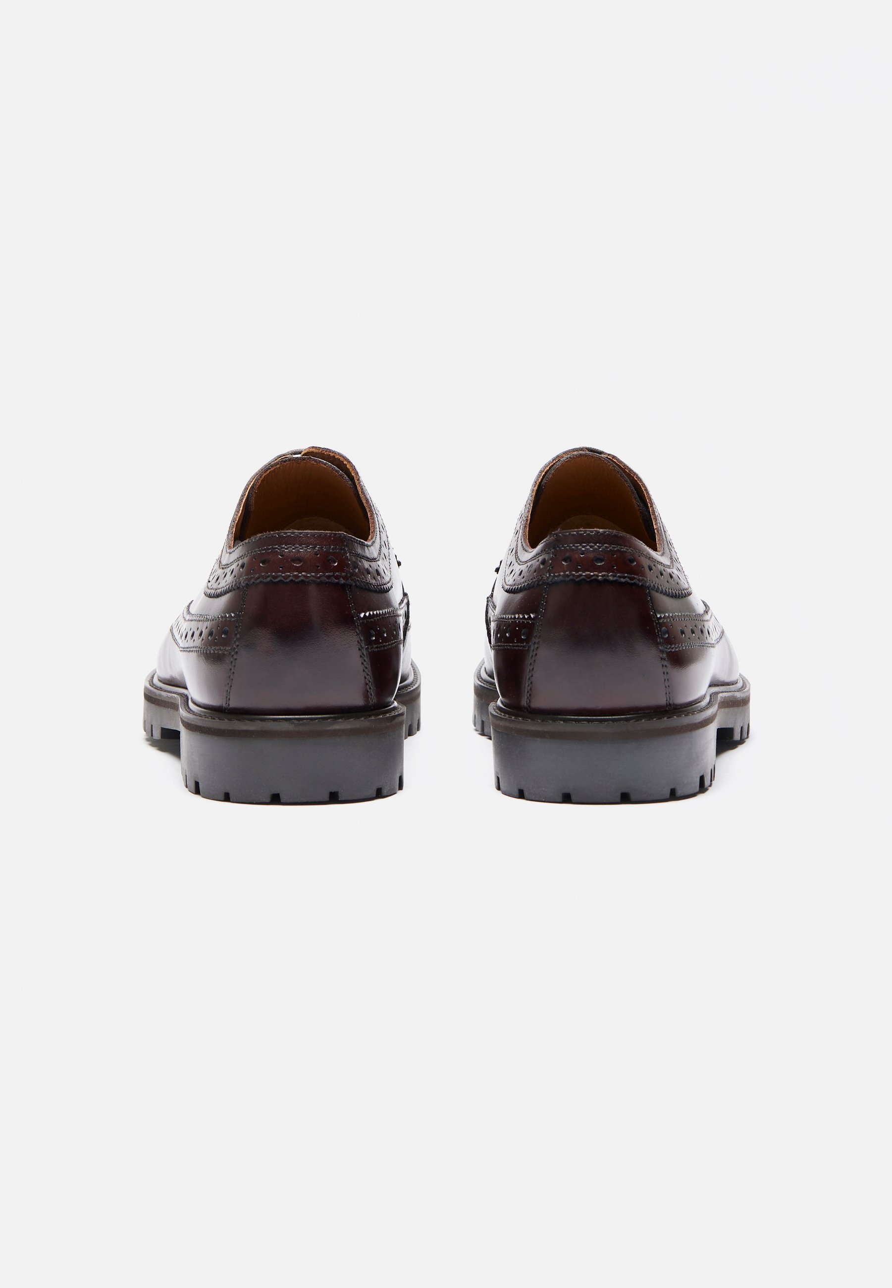Zign UNISEX - Veterschoenen - bruin