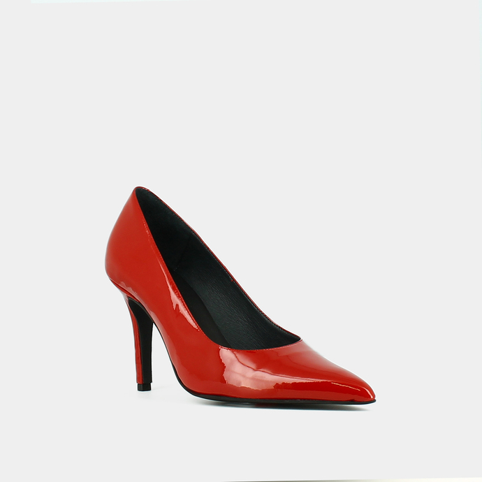 Escarpins à bouts pointus  en cuir vernis rouge