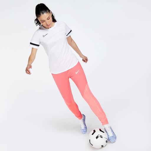  Nike Strike
