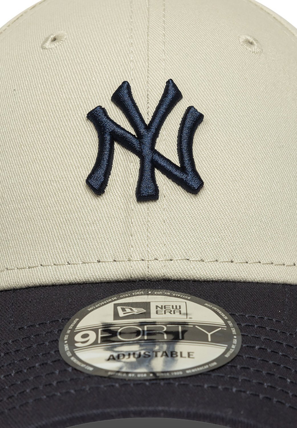 Czapki New Era
