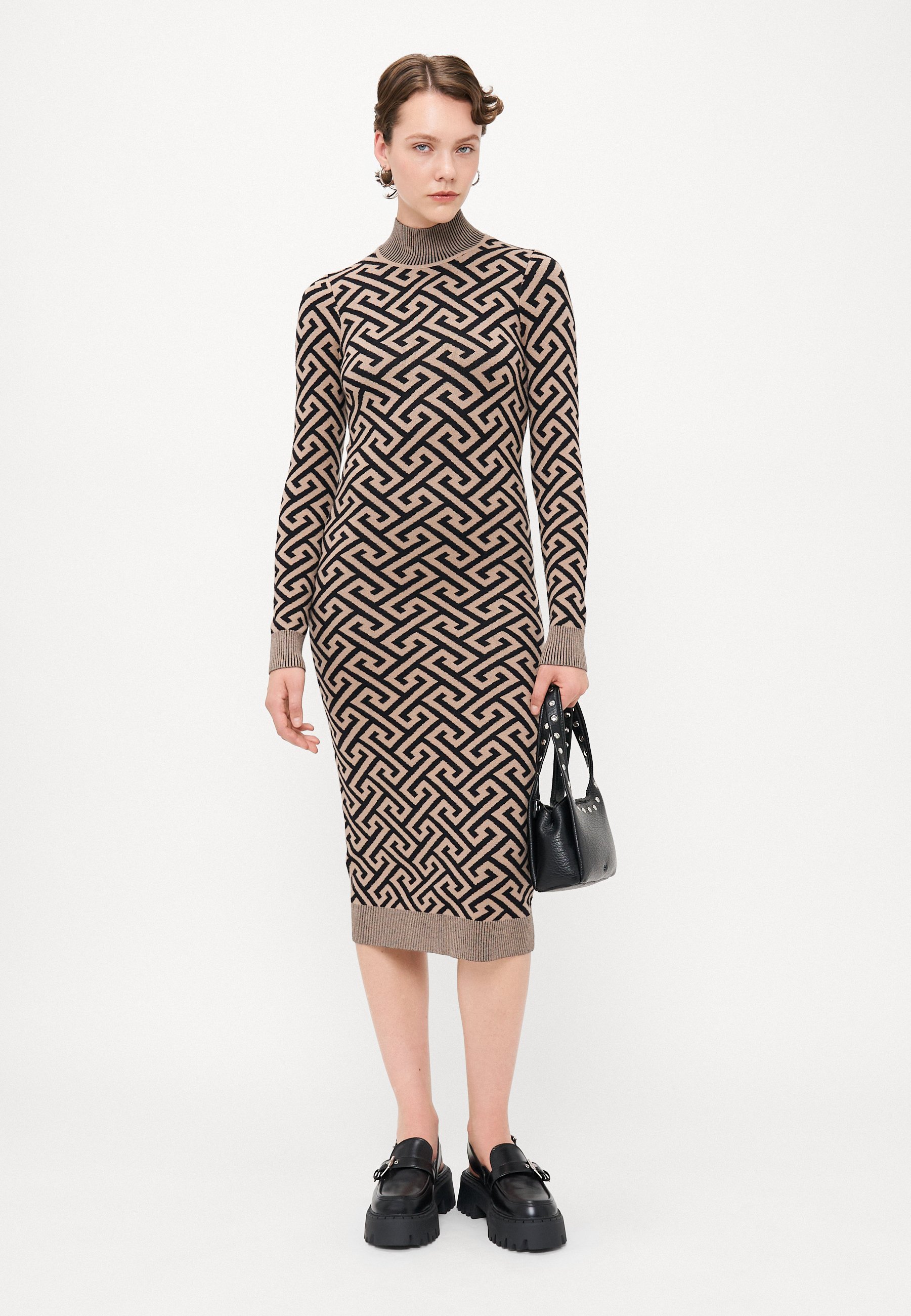 Robe Vero Moda Tall VMARIA ART col montant mi-mollet - Robe droite - vison noir/argent