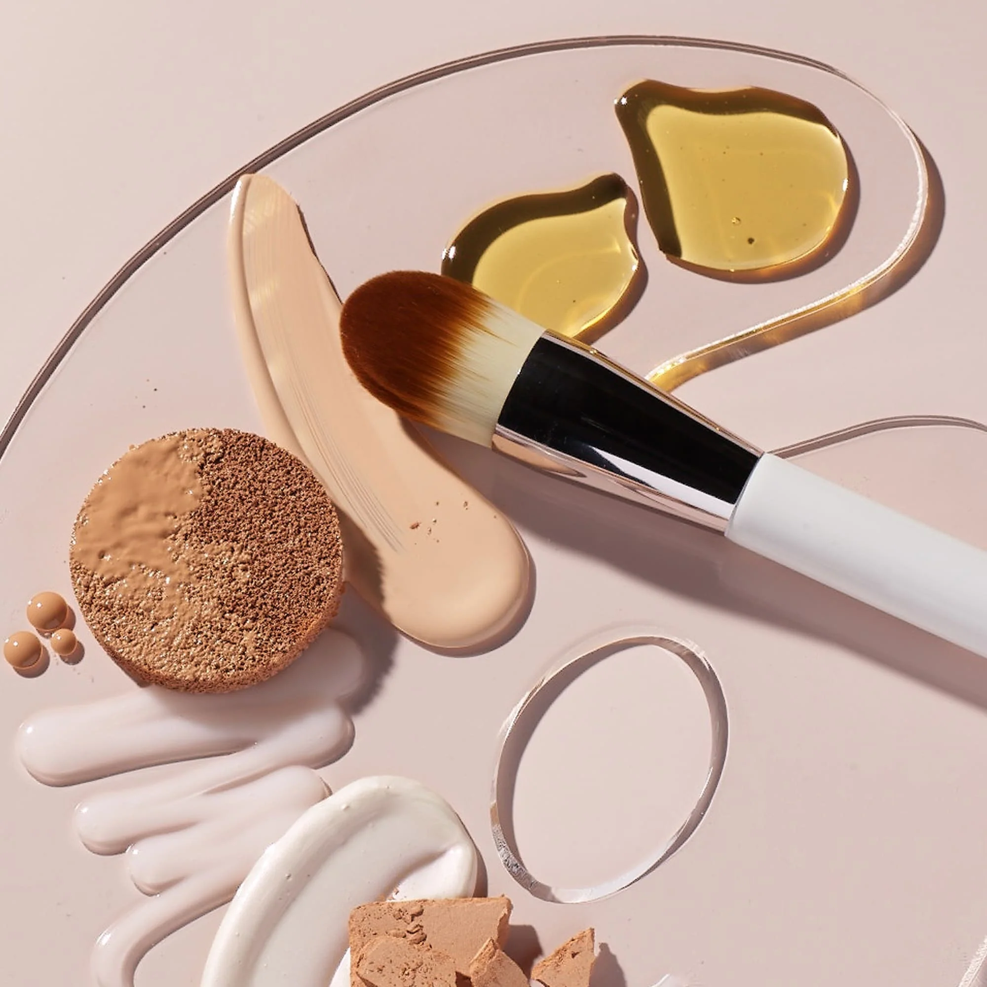 Skincolor The Soft Fluid Long Wear Foundation SPF20 - Fondotinta liquido