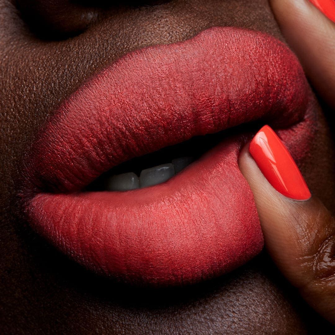 Matný rúž Powder Kiss Luxusné rúže