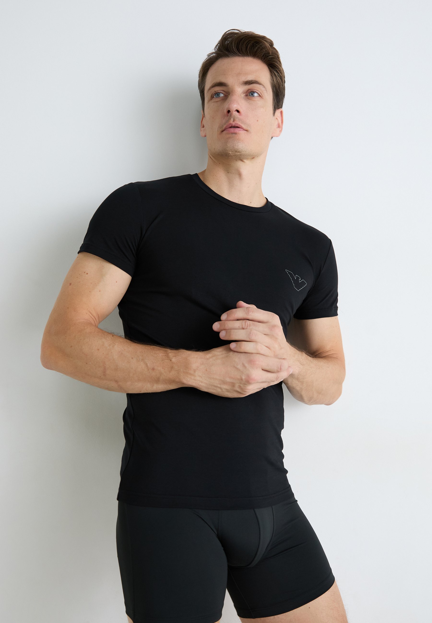 Emporio Armani T-shirt met ronde hals en mouwen - Bedrukt - zwart