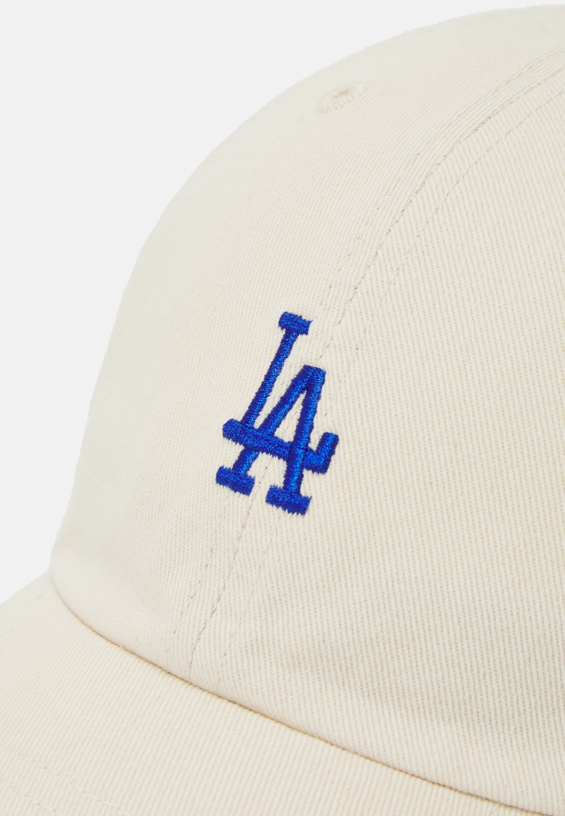 '47 Caps