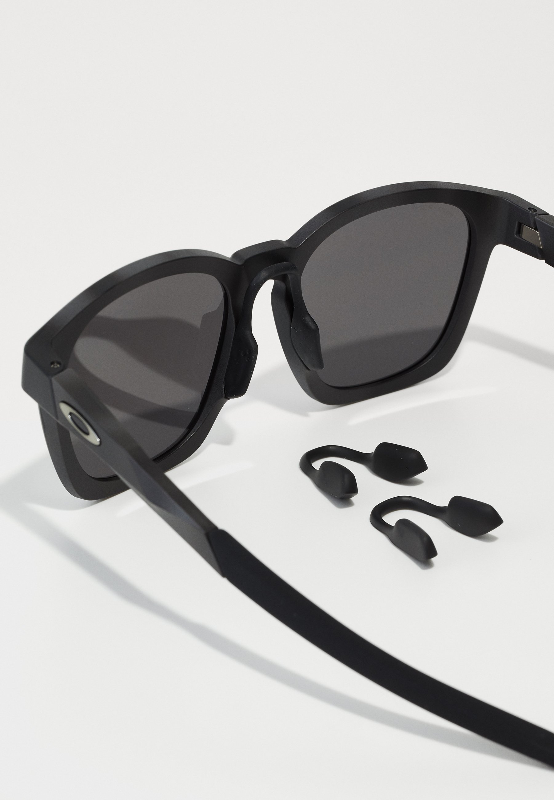 Oakley SHACKLE UNISEX - Zonnebril - zwart