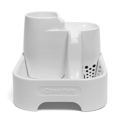 Animali domestici più vicini Fontana a tre livelli