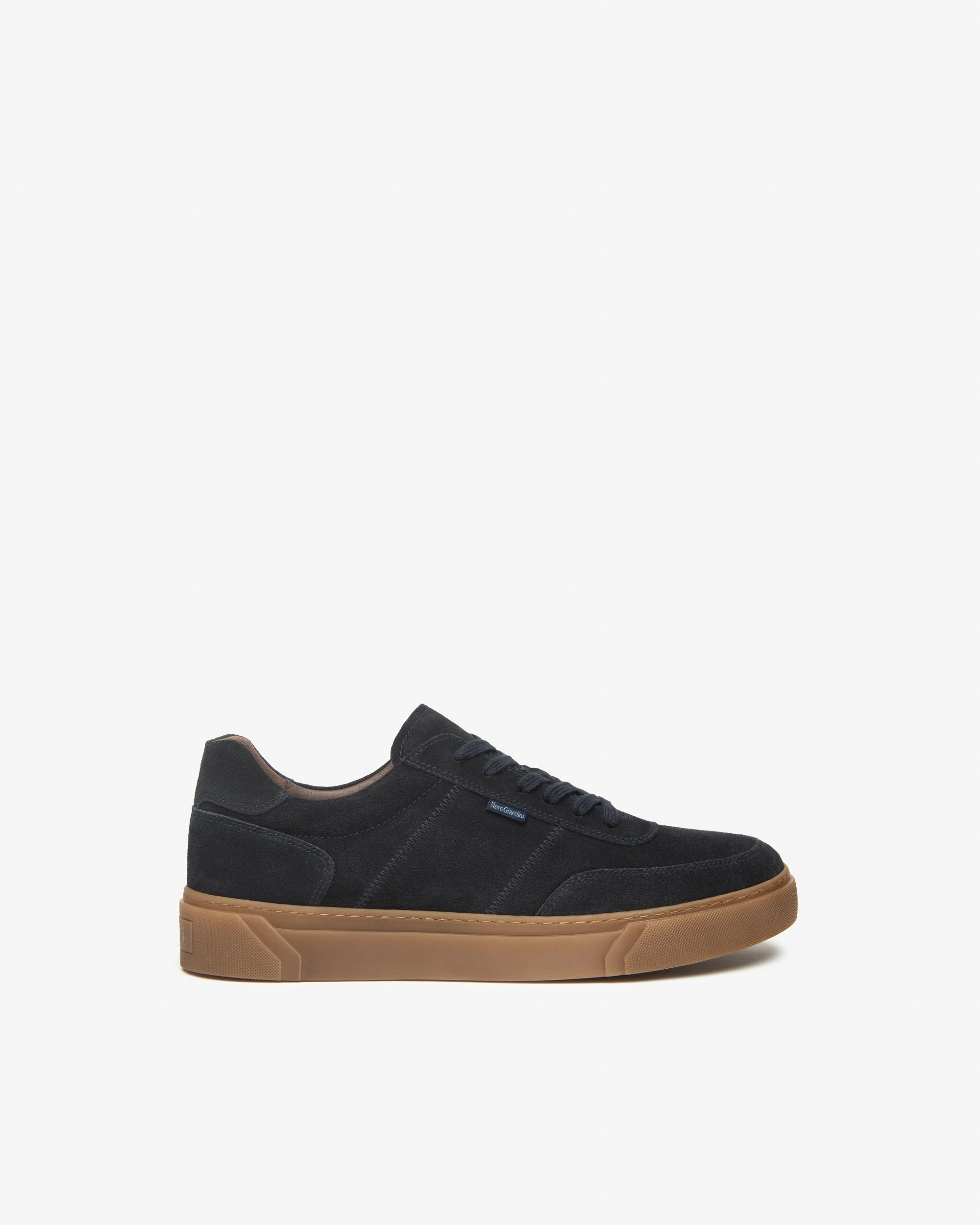  Herren-Sneaker aus Wildleder