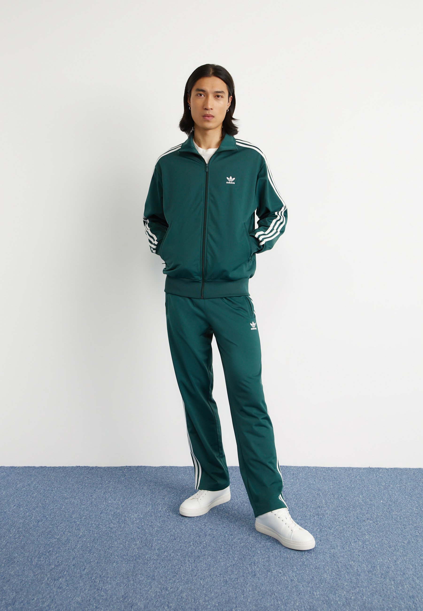 Mikiny adidas Originals