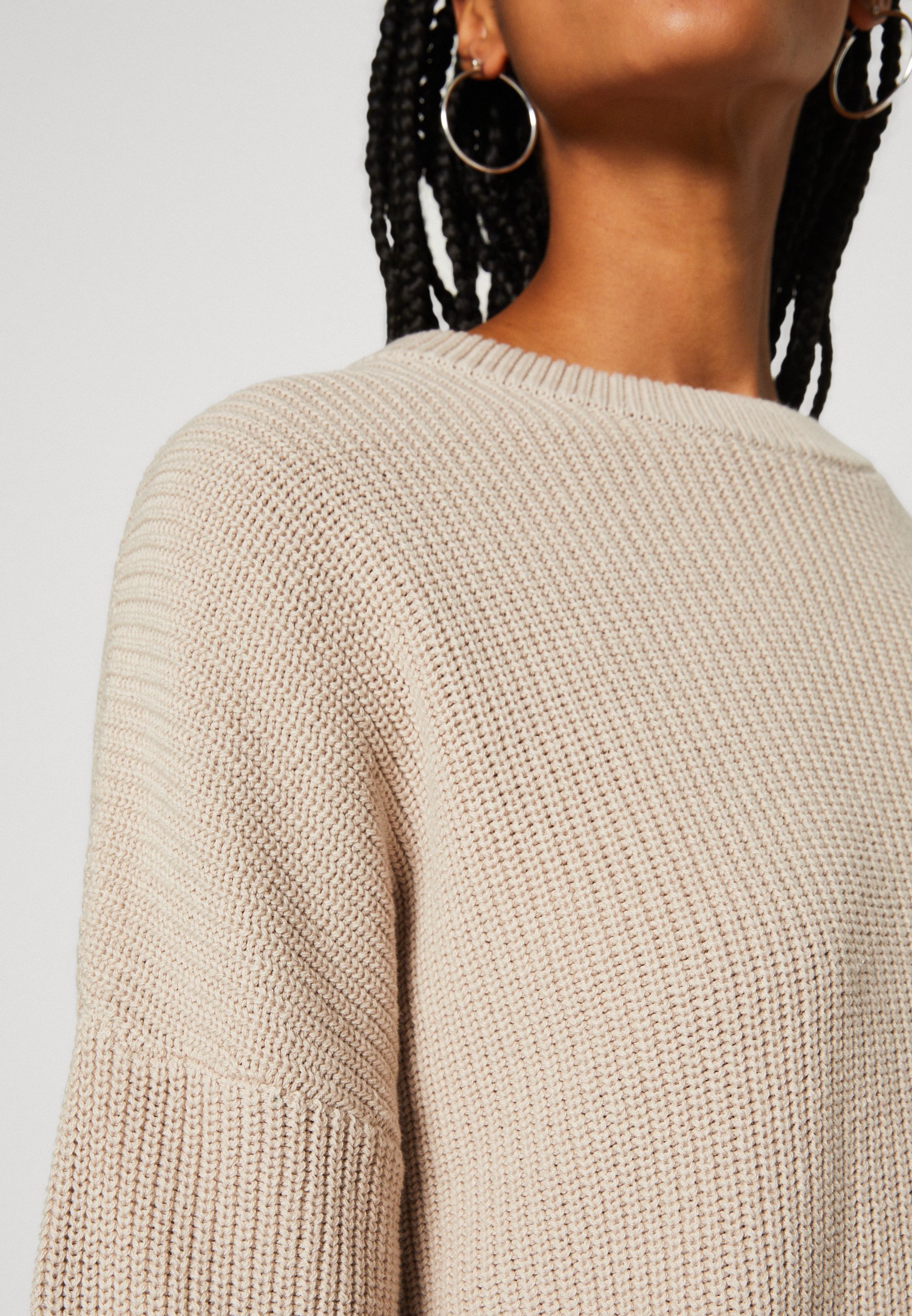 Pull Anna Field - gris
