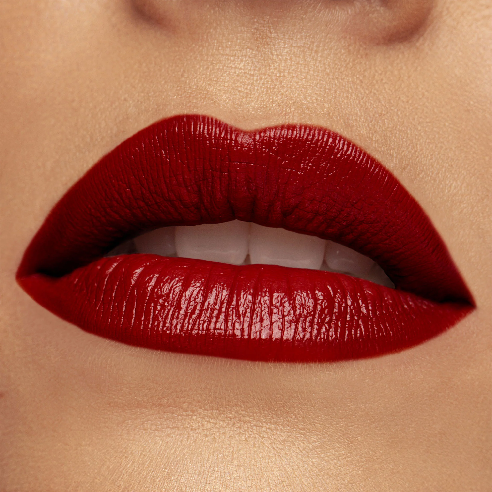 Labbra Cult Creamy Lipstick - Rossetto brillante, Rossetto